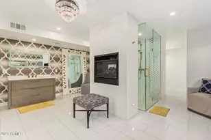 4450 E Camelback Rd, Phoenix, AZ 85018 - Photo 28