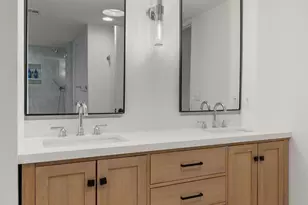 4301 E Mountain View Rd, Phoenix, AZ 85028 - Photo 22