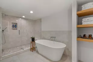 4301 E Mountain View Rd, Phoenix, AZ 85028 - Photo 20