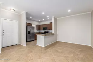 16013 S Desert Foothills Pkwy, Phoenix, AZ 85048 - Photo 4