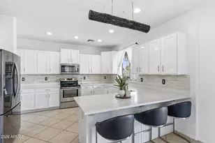 43266 W Lindgren Dr, Maricopa, AZ 85138 - Photo 12