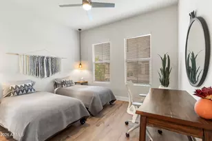 6514 E Libby St, Phoenix, AZ 85054 - Photo 6