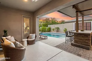 6514 E Libby St, Phoenix, AZ 85054 - Photo 32