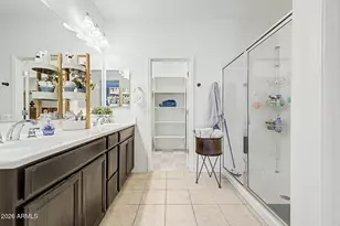 2740 W Apollo Rd, Phoenix, AZ 85041 - Photo 20