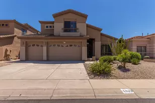 4823 E Estevan Rd, Phoenix, AZ 85054 - Photo 2