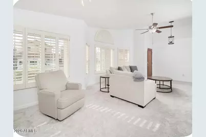 19305 N 77th Avenue, Glendale, AZ 85308 - Photo 2