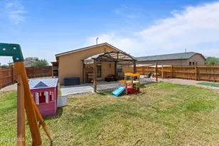 456 Reizen Dr, Morristown, AZ 85342 - Photo 20