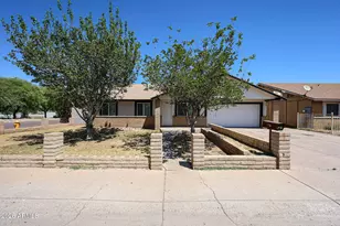 7056 W Taylor St, Phoenix, AZ 85043 - Photo 2