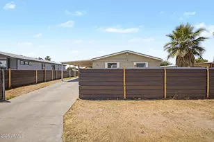 252 S 91st St, Mesa, AZ 85208 - Photo 4