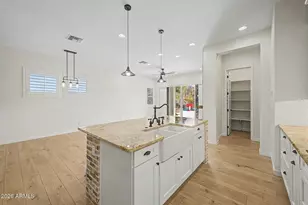 3233 W Horizon Dr, Phoenix, AZ 85086 - Photo 14