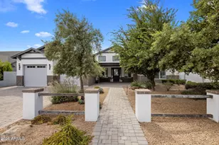 4432 N 38th St, Phoenix, AZ 85018 - Photo 2
