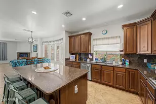 17513 W Andora St, Surprise, AZ 85388 - Photo 10