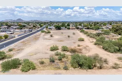 3845 W Paradise Lane #'_', Phoenix, AZ 85053 - Photo 6