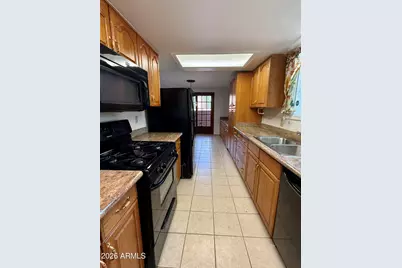 2425 S Newberry Road, Tempe, AZ 85282 - Photo 16