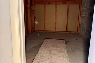 2425 S Newberry Rd, Tempe, AZ 85282 - Photo 20