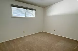 2425 S Newberry Rd, Tempe, AZ 85282 - Photo 24