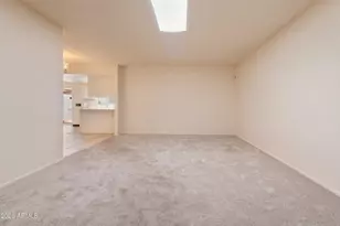 10619 W Highwood Ln, Sun City, AZ 85373 - Photo 10