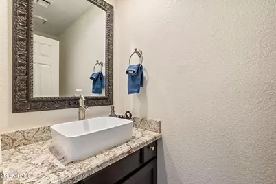 9145 E Jenan Drive, Scottsdale, AZ 85260 - Photo 10