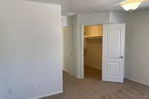 6831 S 33rd Dr, Phoenix, AZ 85041 - Photo 12