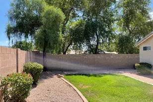 6831 S 33rd Dr, Phoenix, AZ 85041 - Photo 26