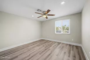 4110 N 71st Ln, Phoenix, AZ 85033 - Photo 18