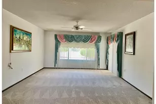 13207 N Branding Iron Dr, Sun City, AZ 85351 - Photo 14