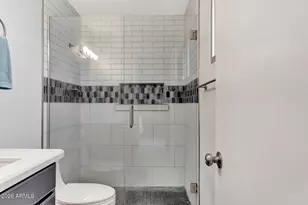1524 E Broadmor Dr, Tempe, AZ 85282 - Photo 12