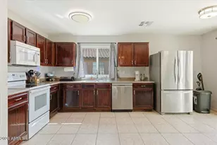 10425 E Birchwood Ave, Mesa, AZ 85208 - Photo 10