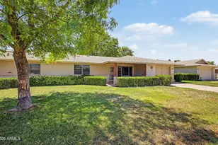 9933 W Pleasant Valley Rd, Sun City, AZ 85351 - Photo 2