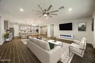 12515 W Tuckey Ln, Glendale, AZ 85307 - Photo 16