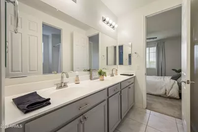 12515 W Tuckey Lane, Glendale, AZ 85307 - Photo 14
