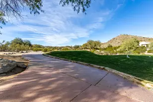 5002 E Siesta Dr, Phoenix, AZ 85044 - Photo 38