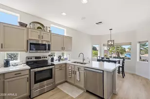 23209 N Mirage Ln, Sun City West, AZ 85375 - Photo 8