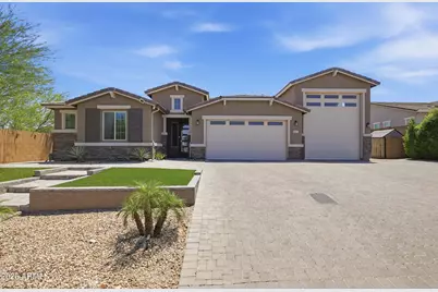 12517 W Lawrence Road, Glendale, AZ 85307 - Photo 1