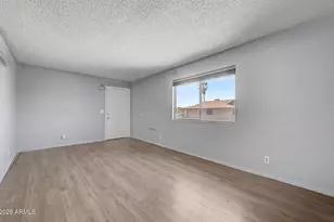 1209 N 47th Pl, Phoenix, AZ 85008 - Photo 6