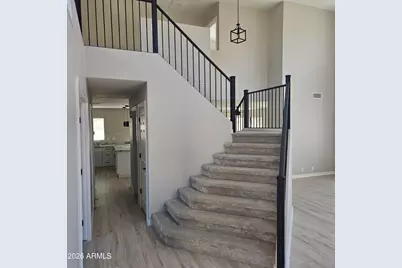 2828 E Windsong Drive, Phoenix, AZ 85048 - Photo 2