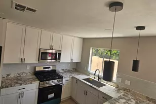 2828 E Windsong Dr, Phoenix, AZ 85048 - Photo 4
