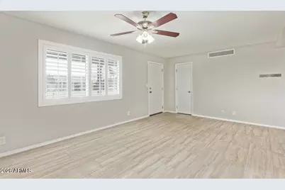 638 E 7th Drive, Mesa, AZ 85204 - Photo 8