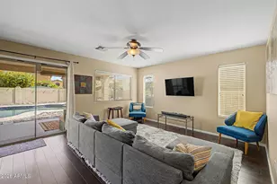 2409 W Silver Sage Ln, Phoenix, AZ 85085 - Photo 12