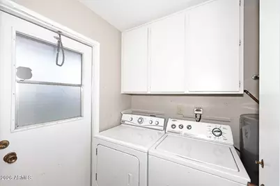 10010 W Sandstone Drive, Sun City, AZ 85351 - Photo 14