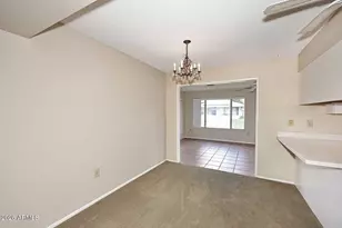 10010 W Sandstone Dr, Sun City, AZ 85351 - Photo 8