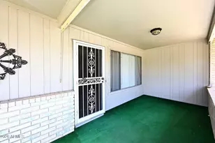 10010 W Sandstone Dr, Sun City, AZ 85351 - Photo 4