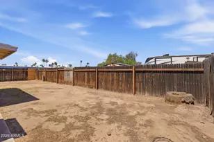 6452 W Thomas Rd, Phoenix, AZ 85033 - Photo 26