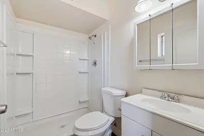 6452 W Thomas Road, Phoenix, AZ 85033 - Photo 22