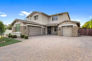 21462 S 222nd St, Queen Creek, AZ 85142 - Photo 2