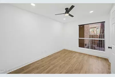 2625 E Indian School Road #Unit 141, Phoenix, AZ 85016 - Photo 12