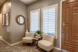 1719 W Aloe Vera Dr, Phoenix, AZ 85085 - Photo 10