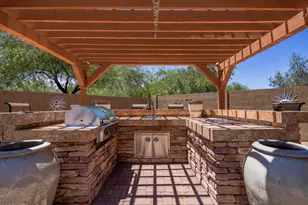 1719 W Aloe Vera Dr, Phoenix, AZ 85085 - Photo 8