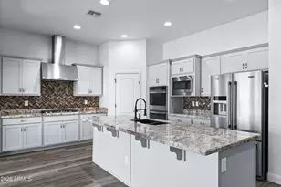 10218 E Bergeron Ave, Mesa, AZ 85212 - Photo 10