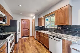 10914 W Campana Dr, Sun City, AZ 85351 - Photo 4